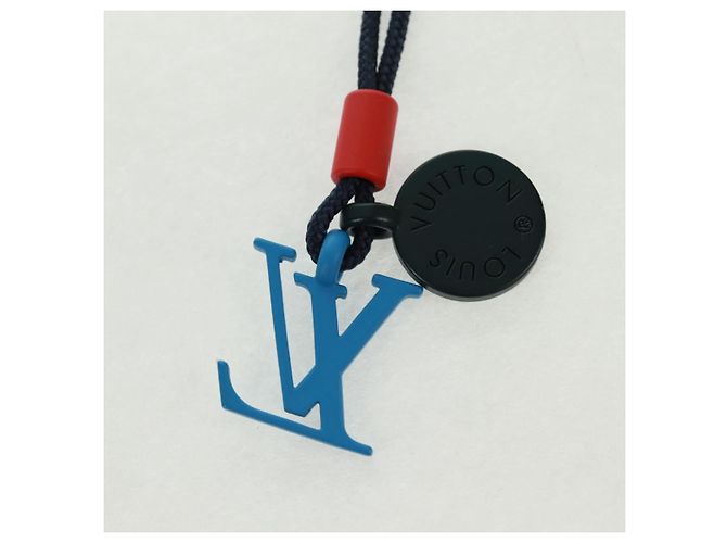 LOUIS VUITTON Metall Collier Charms On the Go Halskette Emaille M63648 Auth 169644M - Ansicht 7