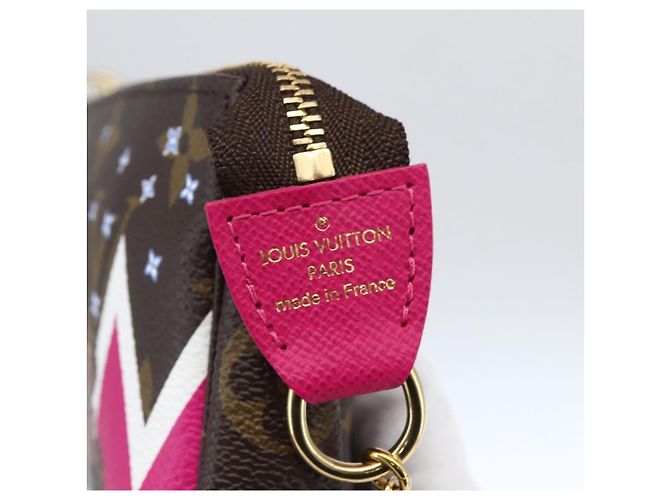 LOUIS VUITTON Mini Pochette Acessórios Ski Bear Monograma M67769 Auth 168216SM - vista 19