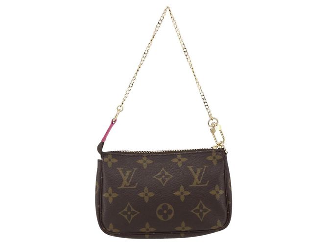 LOUIS VUITTON Mini Pochette Acessórios Ski Bear Monograma M67769 Auth 168216SM - vista 2
