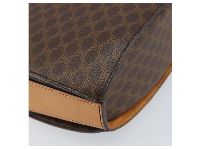 Céline Borsa a Spalla in Tela Macadam CELINE in Pelle PVC Marrone Oro Auth 171119 D'oro - vista 18