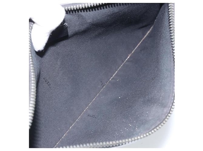 Borsa Clutch FENDI in pelle nera Auth ka2288 Nero - vista 11