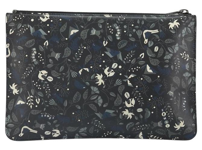 Borsa Clutch FENDI in pelle nera Auth ka2288 Nero - vista 2