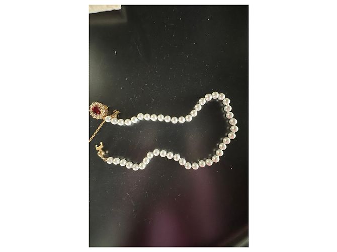Louis Vuitton Collana di perle con pendente in rubino e oro Bianco Rosso D'oro - vista 3