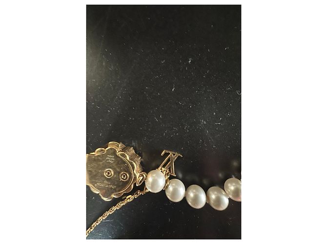 Louis Vuitton Collana di perle con pendente in rubino e oro Bianco Rosso D'oro - vista 5