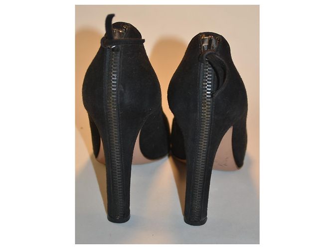 Décolleté Alaïa in scamosciato nero taglia 35,5 IT - vista 3