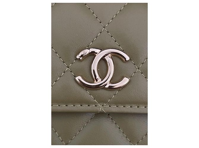 Coco Handle CHANEL Borsa in pelle Timeless Classique con manico superiore Verde oliva - vista 7