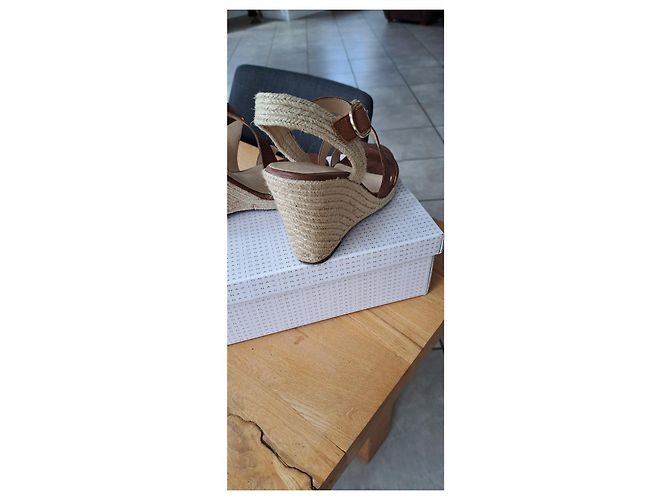 Jonak Sandali con zeppa in pelle marrone - vista 3