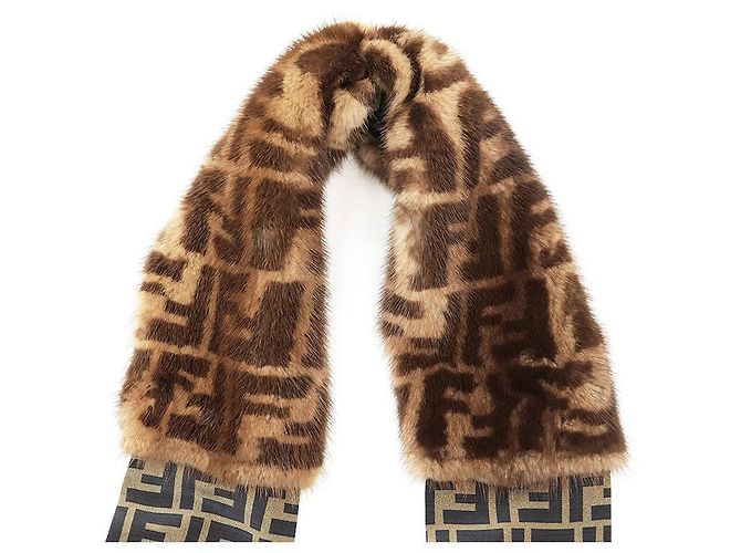 Fendi FENDI ROMA Maxi Lenço de Seda Wrappy Marrom - vista 12