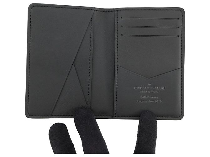 Organizer Louis Vuitton Taiga Card Case Black - view 4