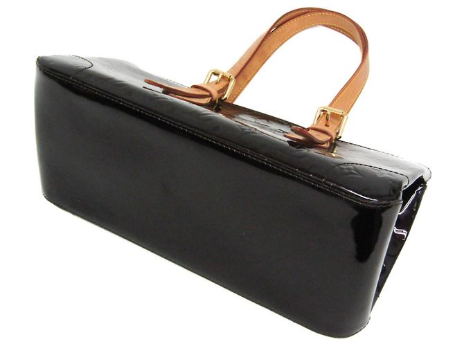Borsa a Spalla Rosewood Avenue in Monogram Vernis di Louis Vuitton Bordò - vista 2