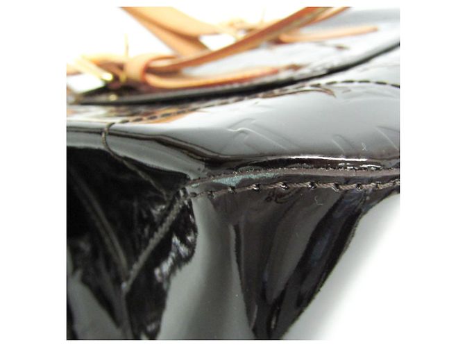 Borsa a Spalla Rosewood Avenue in Monogram Vernis di Louis Vuitton Bordò - vista 5