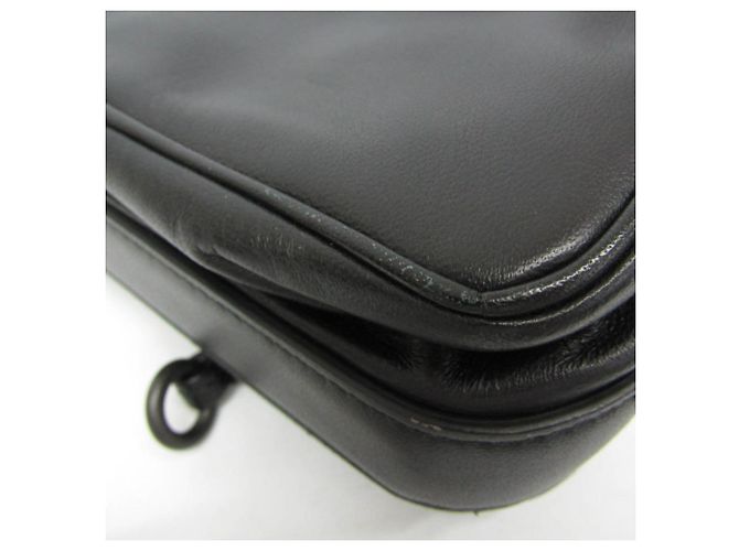 Borsa a spalla in pelle nera Intrecciato di Bottega Veneta - vista 6