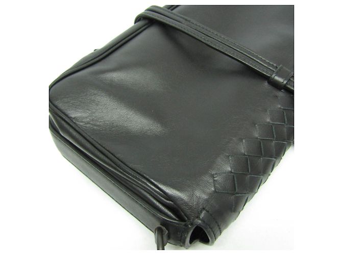 Borsa a spalla in pelle nera Intrecciato di Bottega Veneta - vista 9
