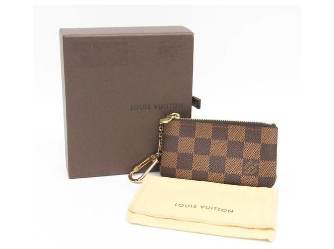 Llave de Damier Louis Vuitton N62658 Castaño Damier ebene - vista 2