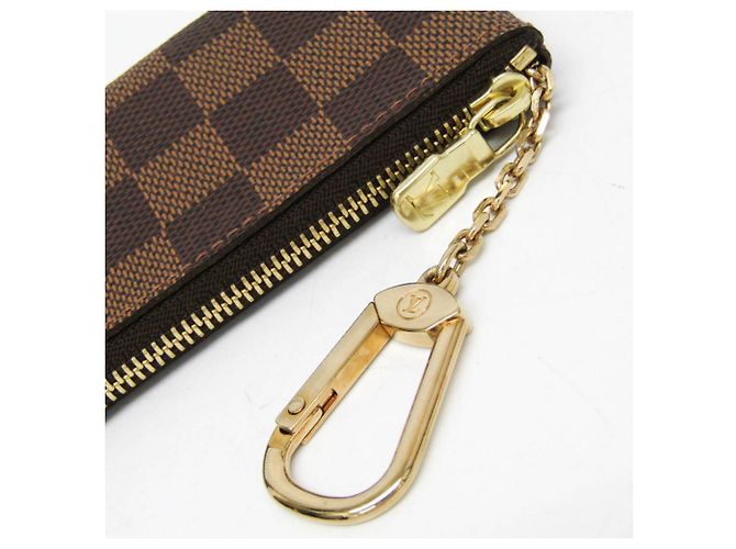 Llave de Damier Louis Vuitton N62658 Castaño Damier ebene - vista 6