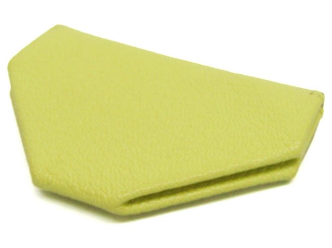 Monedero de cuero de cabra amarillo LE 24 de Hermès - vista 3