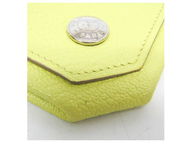 Monedero de cuero de cabra amarillo LE 24 de Hermès - vista 5