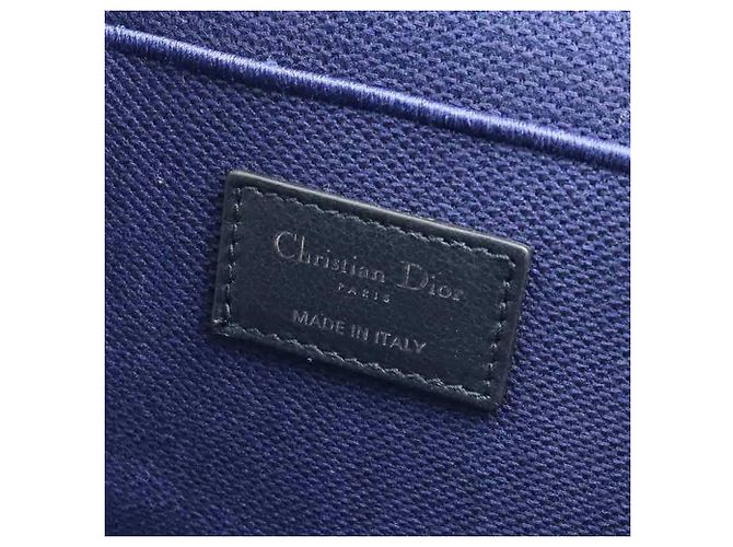Christian Dior Kosmetiktasche in Marineblau und Weiß - Ansicht 14