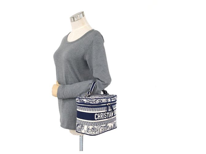 Christian Dior Kosmetiktasche in Marineblau und Weiß - Ansicht 16