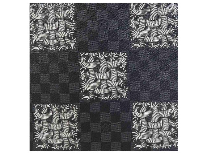 Pochette Jour GM Christopher Nemeth di Louis Vuitton Nero - vista 12