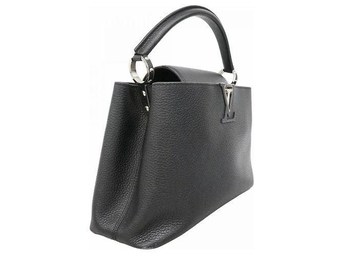 Borsa Louis Vuitton Taurillon Capucines PM Nero - vista 2