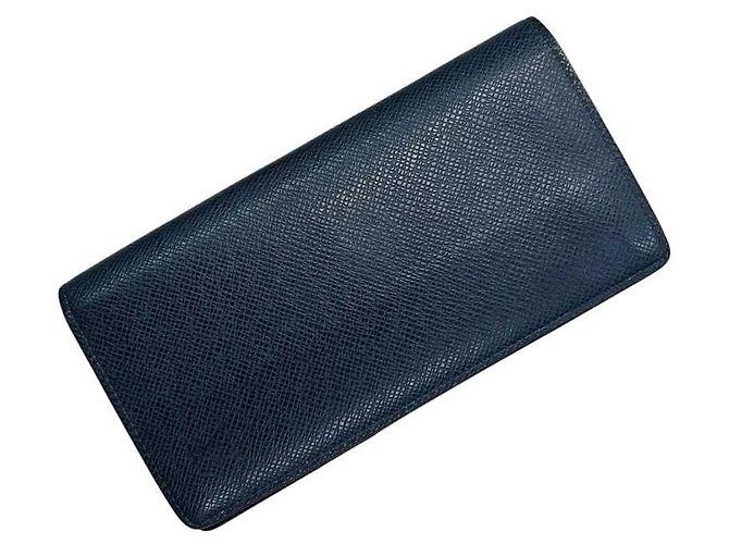 Brazza Cartera Larga Louis Vuitton en Cuero Taiga Marino Azul marino - vista 2