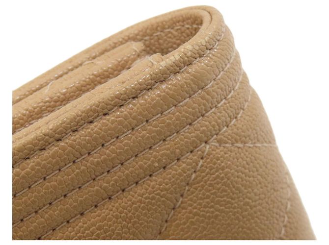 Cartera Bifold Chanel Boy Beige - vista 17