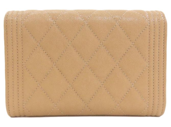 Cartera Bifold Chanel Boy Beige - vista 2