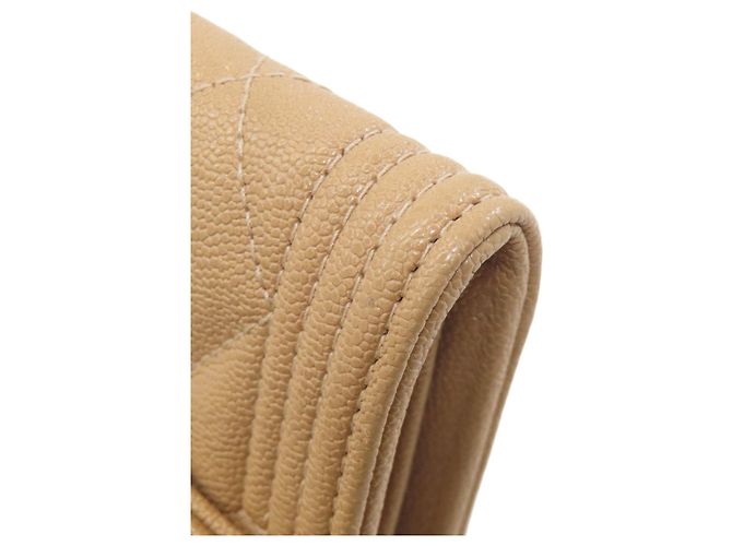 Cartera Bifold Chanel Boy Beige - vista 21