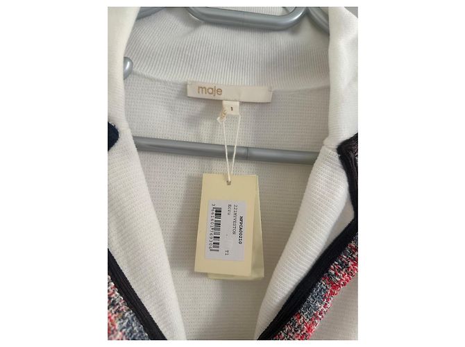 Kurze Maje-Jacke aus ecru-Strick Weiß Rot Roh Dunkelblau - Ansicht 6