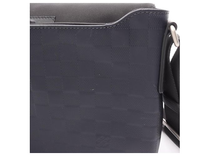 Borsa a Spalla District PM di Louis Vuitton Blu navy - vista 6