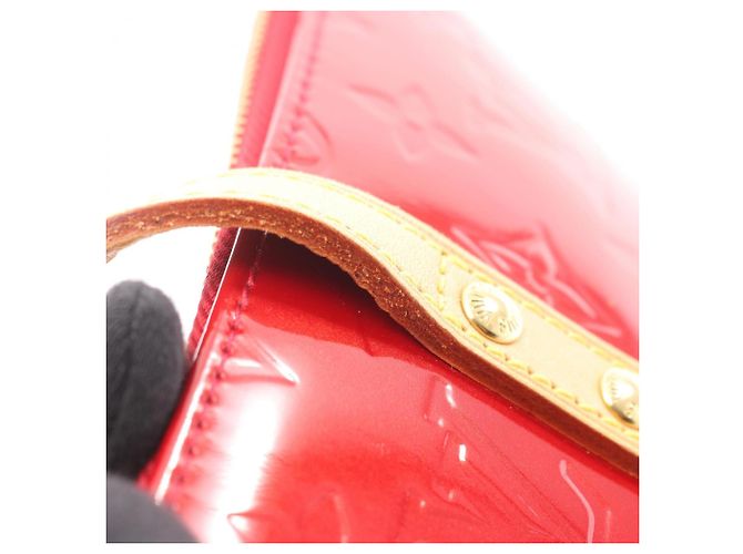 Louis Vuitton Bellevue PM Handtasche Rot - Ansicht 9