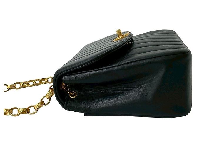 Timeless Borsa a Spalla Chanel Coco in Pelle di Agnello Nero - vista 6