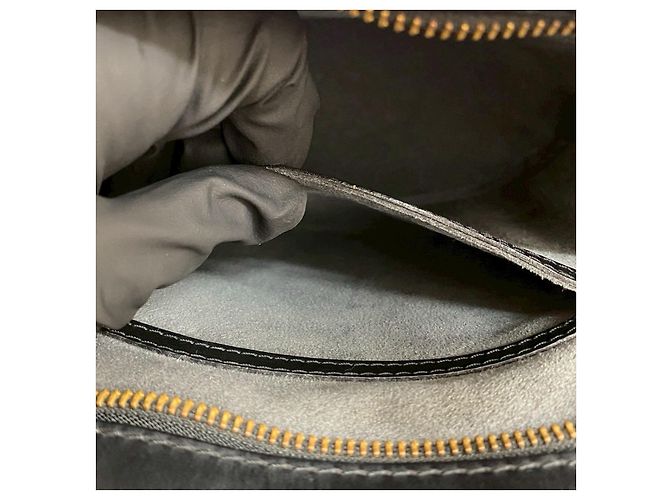 Borsa a mano Louis Vuitton Saint Jacques in pelle Epi Nero - vista 11