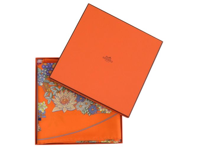 Silk In Bufanda de seda Carré 90 Planifleurs de Hermès Naranja - vista 3