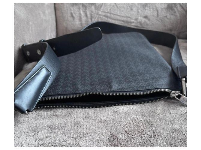 Loewe Messenger Tasche Monogramm Canvas Leder Schwarz - Ansicht 8