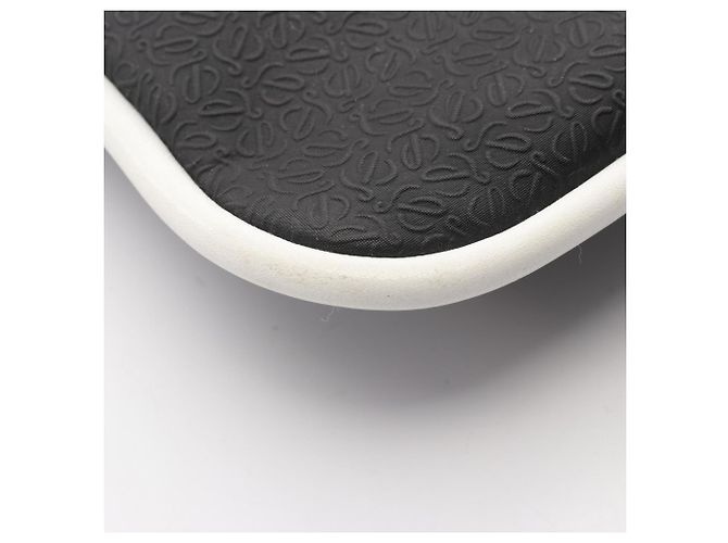 Borsa a Spalla Anagram Repeat di LOEWE Nero Bianco - vista 7