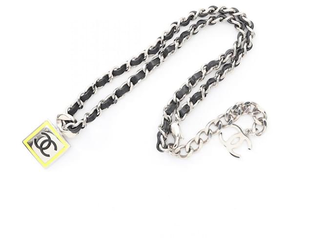 Collana Coco Mark di Chanel Nero Argento Giallo - vista 3