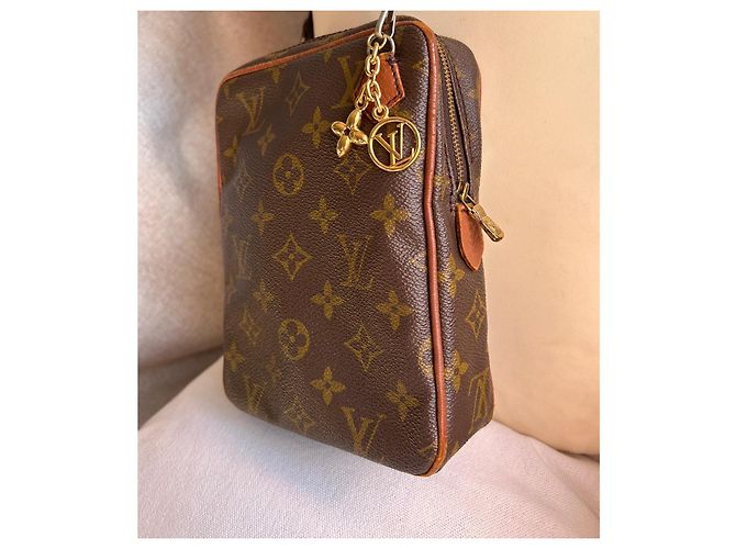 Louis Vuitton Modello Danubio "Collezionista Vintage" (Anni '70) Marrone - vista 18