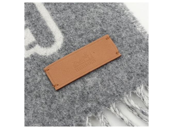 Sciarpa in cashmere grigia Hermès Marrone - vista 4