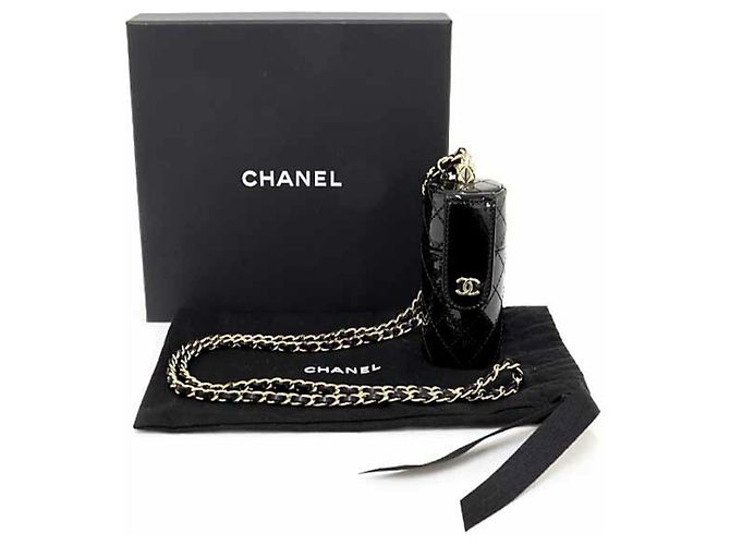 Estuche para labios con cadena matelassé de Chanel Negro - vista 2