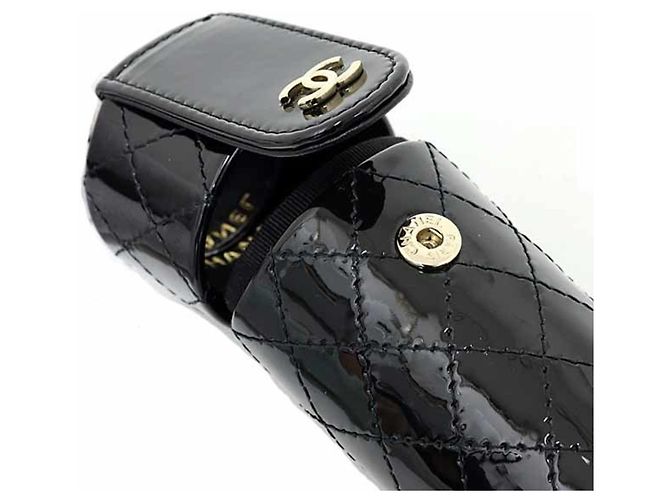 Estuche para labios con cadena matelassé de Chanel Negro - vista 5