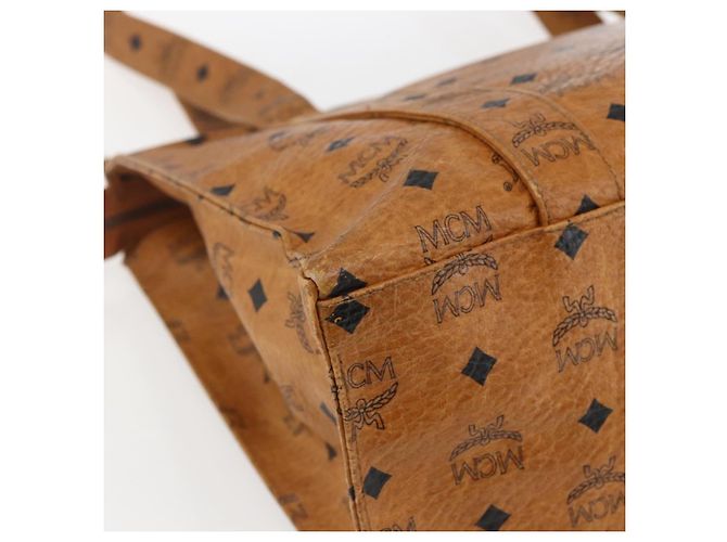 Borsa Tote Vicetos Logogram MCM in PVC Marrone Oro Auth BA10363 D'oro - vista 16