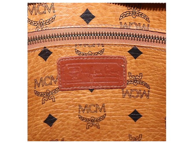 Borsa Tote Vicetos Logogram MCM in PVC Marrone Oro Auth BA10363 D'oro - vista 17