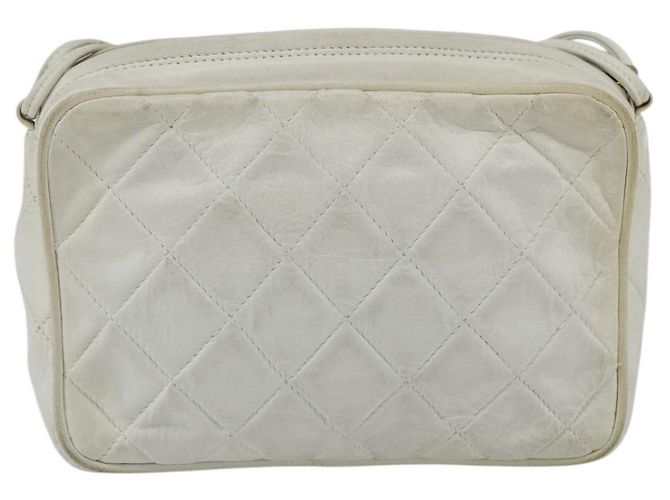 CHANEL Borsa a Spalla Matelassé Pelle Bianca Oro CC Auth BA10848 Bianco D'oro - vista 2