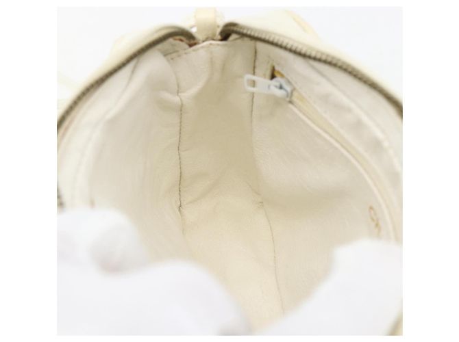 CHANEL Borsa a Spalla Matelassé Pelle Bianca Oro CC Auth BA10848 Bianco D'oro - vista 20