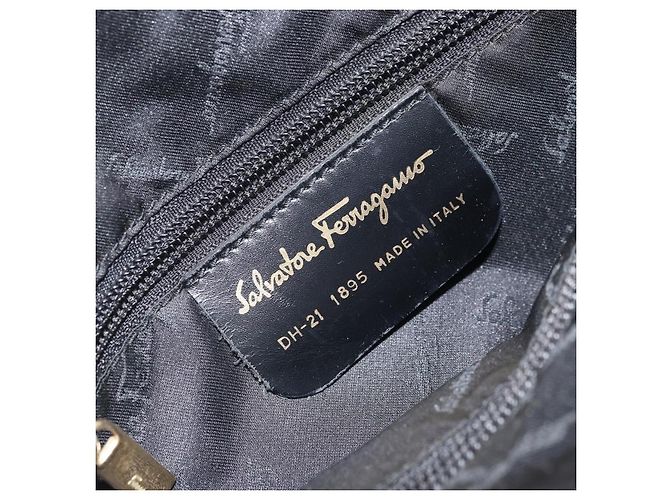 Borsa Tote Salvatore Ferragamo in tela nera e oro Auth BA10431 Nero D'oro - vista 12
