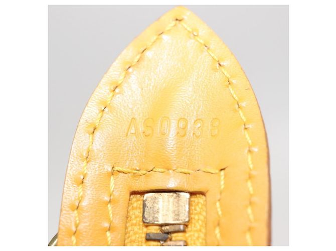 LOUIS VUITTON Borsa a Spalla Epi Saint Jacques Gialla M52269 Auth 171683 Giallo - vista 12