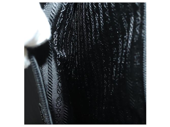 Prada Tragetasche aus Nylon Schwarz Silber Auth bs32877 - Ansicht 28
