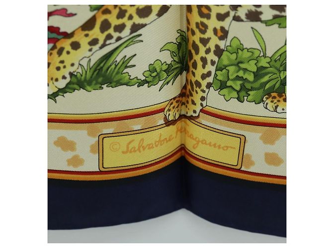 Salvatore Ferragamo Elefant Gepard Löwe Jaguar Leopard Tiger Auth am10674V Marineblau - Ansicht 12